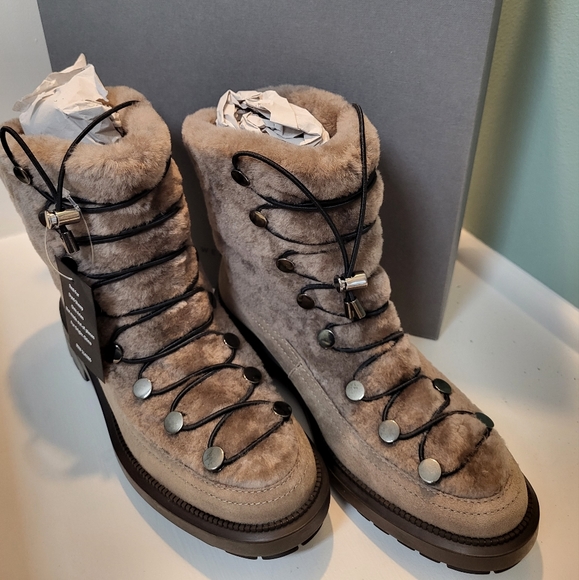 Weatherproof Lorrna Suede boots - Picture 3 of 4